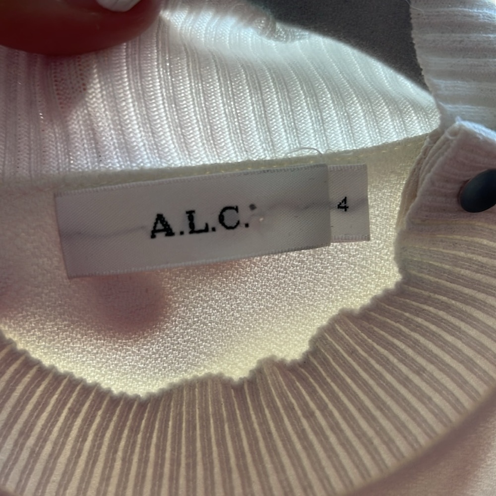 A.L.C. Sleeveless Crossover Back Top - Picture 6 of 8
